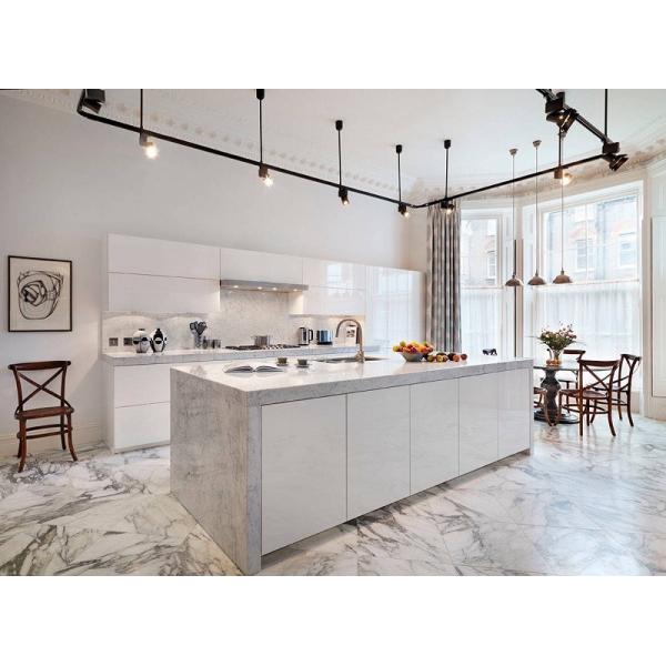 Quality 2022 White Modern Modular Kitchen Cabinets With Functional Accessories And Corner Basket wholesale