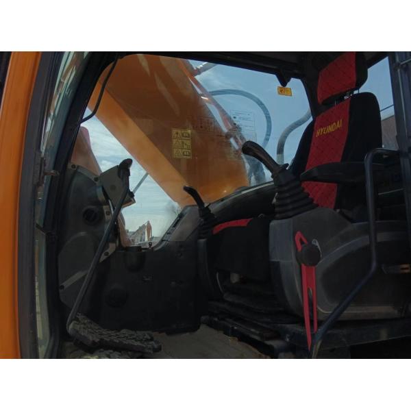 2022 Model Used Hyundai 220LC-9S Excavator with Original Hydraulic Pump and Ce Engine