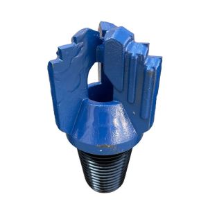 High Rigidity 3-6 Blades Matrix Body Drag Drill Bits Wear Resistant