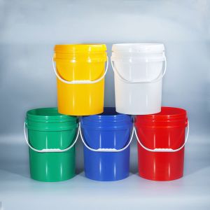 Customized 5 Gallon 20 Liter PP Paint Bucket with Plastic Handle and Silk Screen
