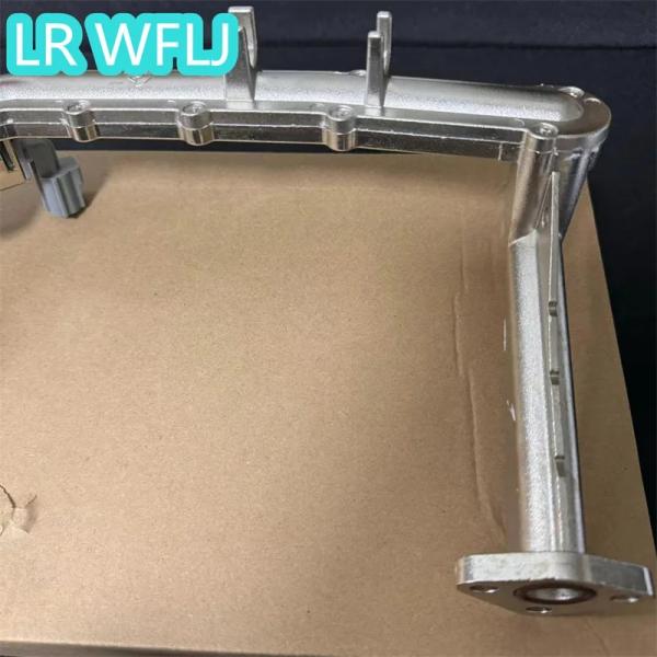 LR4 3.0L V6 Heater Manifold Tube With Sensor For Land Rover Discovery LR109401 LR122710