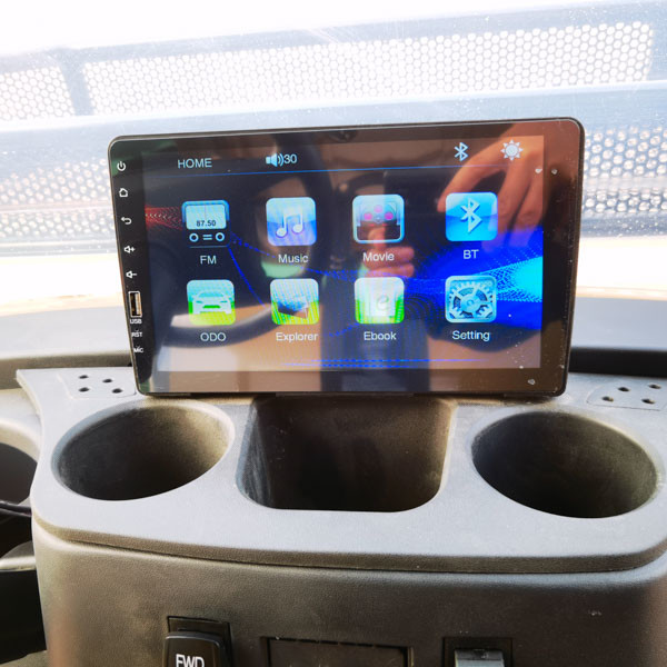 White 8 Seater High Performance NEV Golf Cart Vehicle 120Miles 48v 60v 72v For Community Club