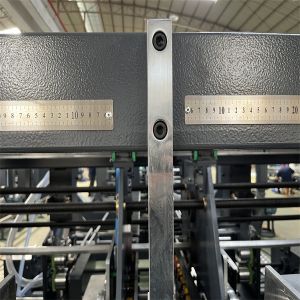 Blue Auto Folder Gluer Machine Vacuum Feeder 1200/Min for Carton Forming