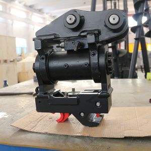 1T - 3T Excavator Rotating Quick Coupler Hydraulic Excavator Tilt Hitch