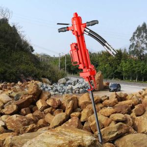 China Portable Handheld Hydraulic Water Well Drilling Rig with air compressor function on sale