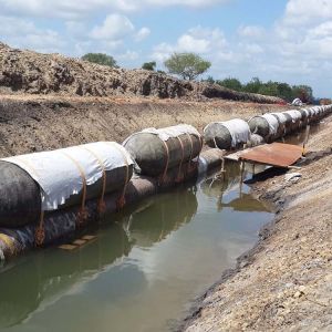 Underwater salvage lifting ship launching pneumatic rubber inflatable airbag for