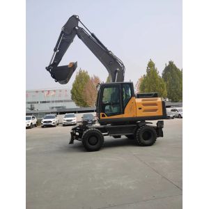 9.00-20/8 Tires Compact Wheeled Digger With Max. Travel Speed Up To 32km/H