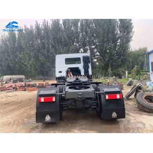2014 Year 10 Wheel Used Tractor Trucks SINOTRUK HOWO