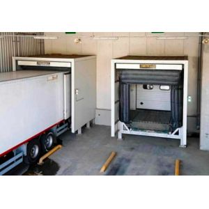 Wear Resistant Fabric Dock Shelter Inflatable Structure For Industrial