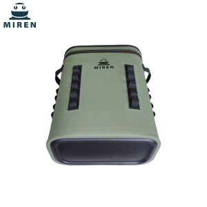 Green Hypalon Leakproof Cooler Backpack 25L For Camping Picnic