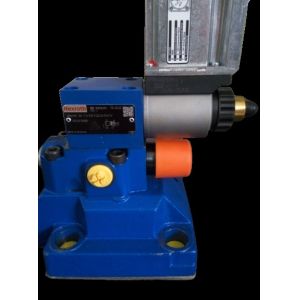 D634-524A MOOGservovalveinstock,brandnew,originalimportedfromtheUnitedStates