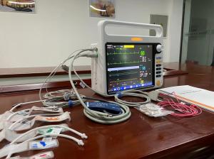 12.1 Inch Modular Neonate Patient Monitor With 3 Leads ECG NIBP SPO2 Standard