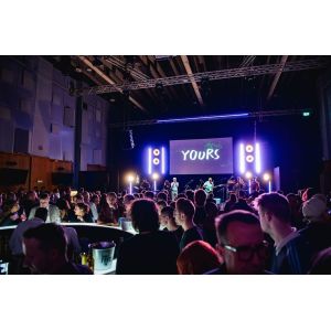 Die-Casting Aluminum Screen Customizable 576mm*576mm Indoor HD P3 LED Display