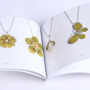 Paperboard Offset Colouring Book Printing 29.7x21cm Glossy Finishing