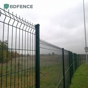 Villa Courtyard 2.0 M High V Mesh Security Fencing Security Guard