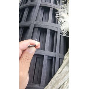 Steel Plastic Geogrid for Durable Embankments Construction Access Roads