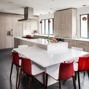 China Wood Grain Melamine Finish Kitchen Cabinets With Pantry L Shape on sale