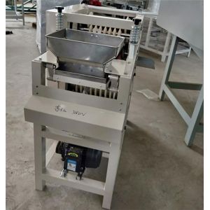 Almond peeling machine, almond peeler, broad bean peeling machine