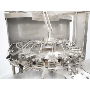 Electric Carbonated Beverage Filling Machine 1000BPH Soda Can Filling Machine