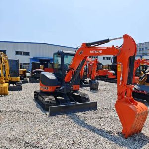 Used Hitachi 50U Excavator Original Color 128.7KW Engine Power 5 Ton Mini Digger
