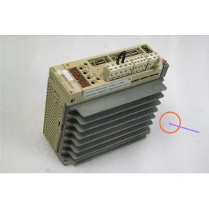 Yaskawa SGDM-04ADY39 AC SERVO AMPLIFIER 200-230V 5.5A 0.4KW NEW