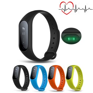 Low Power Consumption Smart Bluetooth Activity Bracelet 0.87 Inch Button / APP