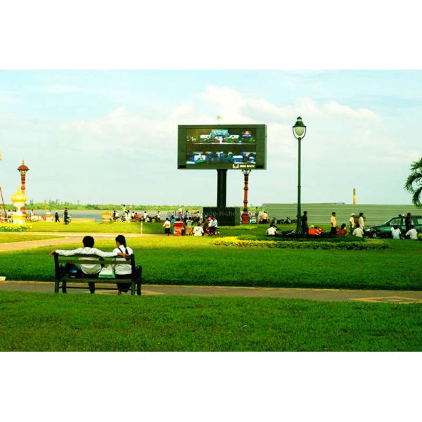 Outdoor IP65 RGB LED Display Waterproof Box P5 Epistar Chip Advertisement 3 Years Warranty