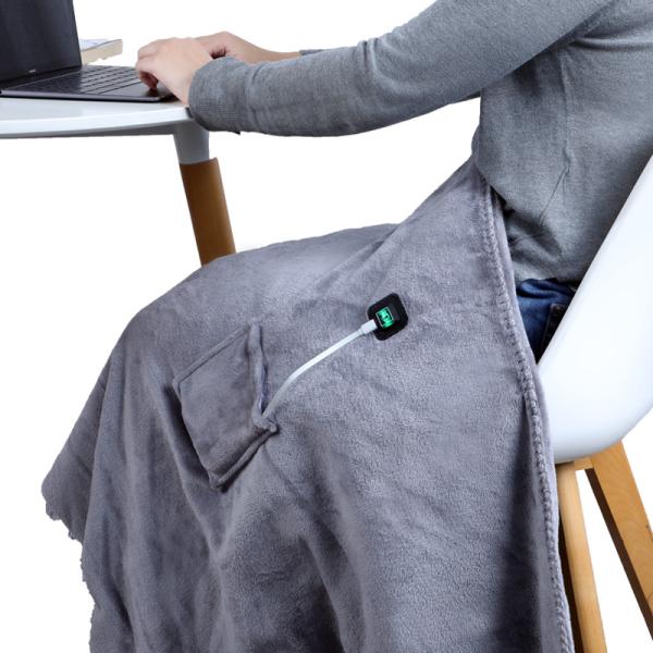 Portable 100 Percent Polyester Blanket Warm Fleece Grey Flannel Blanket