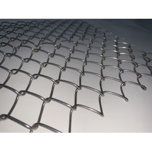 25 X 25mm 16 Gauge Diamond Chain Link Fencing Galvanized 1m Height 25m Roll