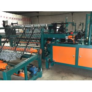 1 - 6M Chain Link Fence Equipment , Diamond Mesh Fencing Machine Easy Operation