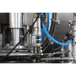 Plastic Bottle Filling And Capping Machine , Automatic Water Bottle Filling