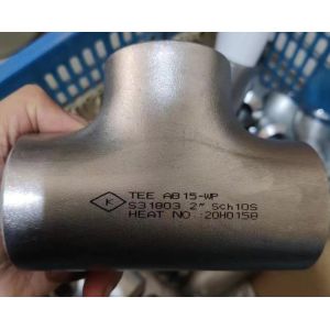 China Duplex Stainless Steel Butt Weld Fittings UNS S31803 BW Equal Tee on sale