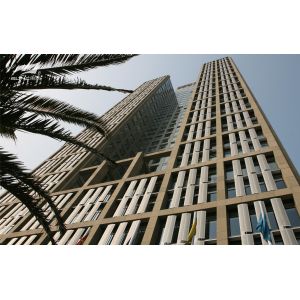 China Fixed Aeroscreen Aluminum Sun Shading Louvers Polyester Coating Decoration on sale