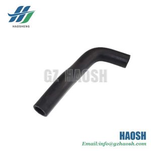 Auto Engine Parts Rubber Thermostat Hose 1306161-P301 For Isuzu 700P