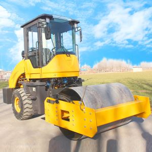 High Performance Road Machinery Vibratory Road Roller 5ton Single Smooth Drum