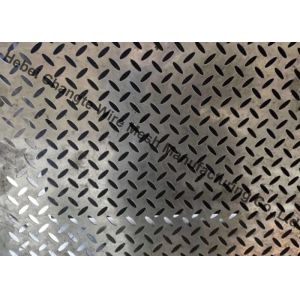 1.22m Width Galvanized Triangle Hole Perforated Metal Mesh Screen