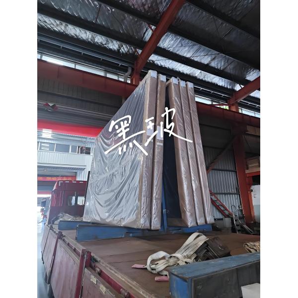 Clear Float Glass with 91.5% Transmittance and 5.5-5.8 U-value for Decorative