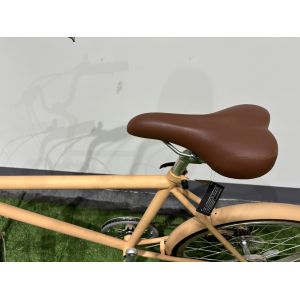 Hybrid Aluminum City Commuter Bikes With Comfortable Saddle And Slick Tires