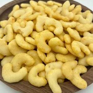 Cheap Spicy Crunchy Rice Crackers For All Ages Quick Bites 5 KG Bulk Pack For Easy Snacking for sale