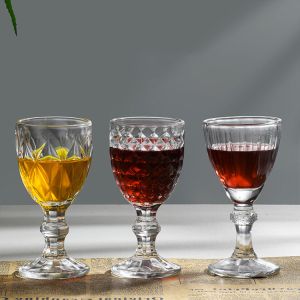 Embossed Red Wine Glass Goblets Glassware Grey ODM