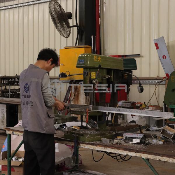 Luxury Ready Made 20FT Light Steel Structure Expandable Prefab Container House