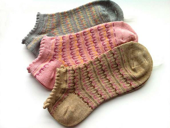 Quality Women′s Patterned Novelty Socks  Ruffle Cuff wholesale