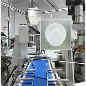 Cheap Customized duck-tongue cap automated filling machine, fed by vibrating tray, accurate positioning, filling for sale