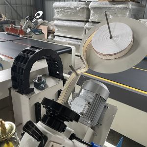 ZLT-TE4A 15-20pcs/h computerized automatic flipping mattress tape edge machine