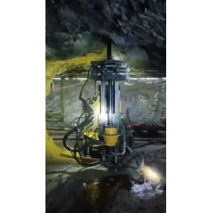 Mining DTH Drilling Machine 76 - 203mm Drilling Diameter With 11-11Kw Motor