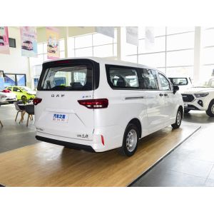 Left Hand Electric MPV New Energy Electric Car Large Family Business Use MPV EV