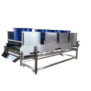 China Commercial Deoiling 50HZ Vegetable And Fruit Dryer Machine 800mm Width on sale