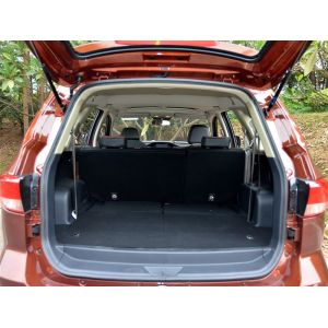 Powerful Diesel Engine City SUV Car 4x2 Manual Transmission In Knocked Down Kits