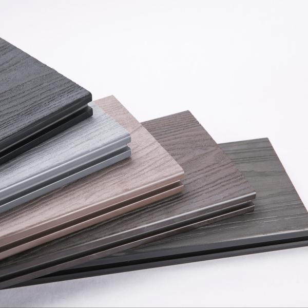 Environmentally Friendly Embossed Wood Surface Composite Decking for Garden and