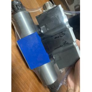 Rexroth Hydraulic Valve Proportional Directional Valve with 6-way Diameter 24V Voltage and Piston Pump